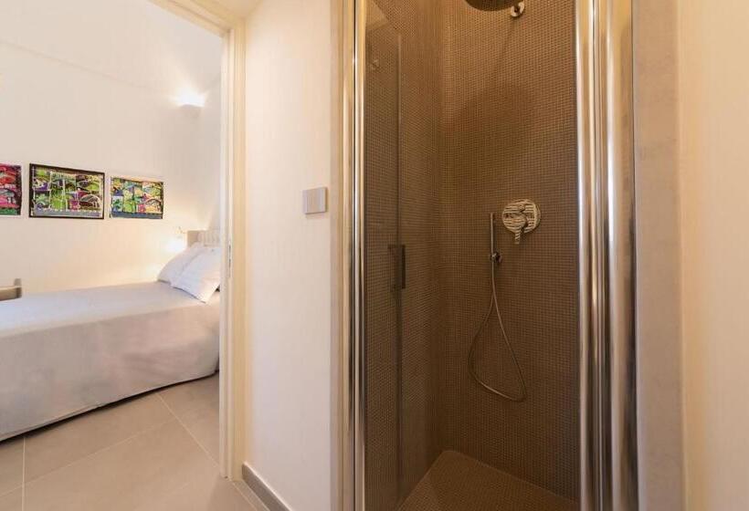 スタンダードルーム, Insula Boutique