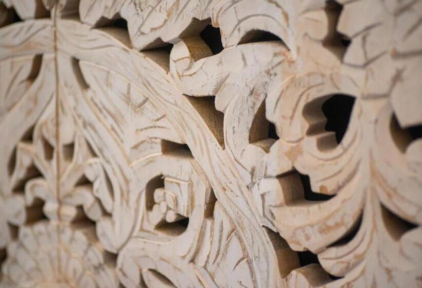 デラックスルーム, Insula Boutique