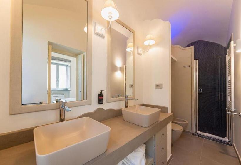 デラックスルーム, Insula Boutique