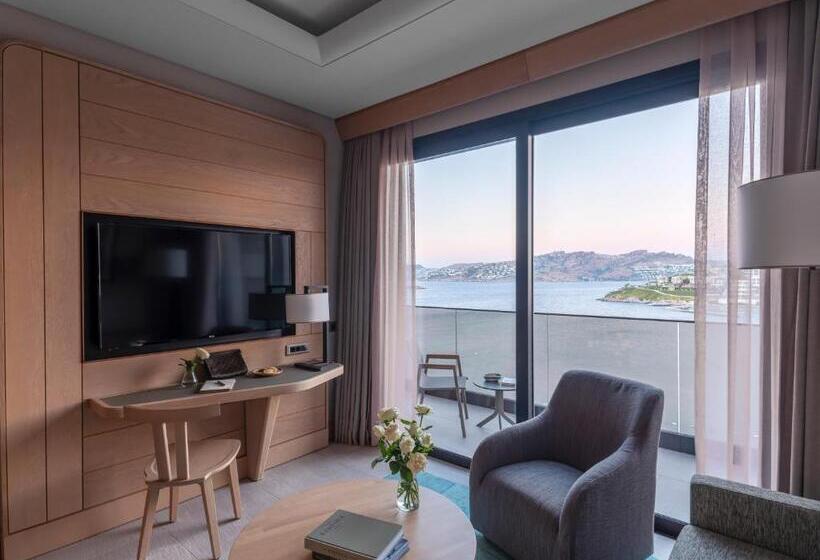 סוויטת אקזקיוטיב נוף לים, Mgallery The Bodrum Hotel Yalikavak