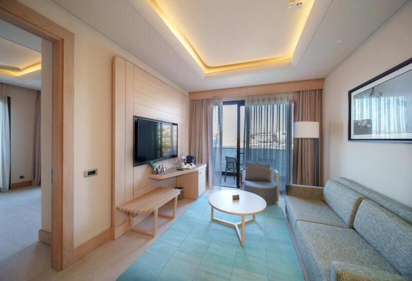 סוויטת אקזקיוטיב נוף לים, Mgallery The Bodrum Hotel Yalikavak
