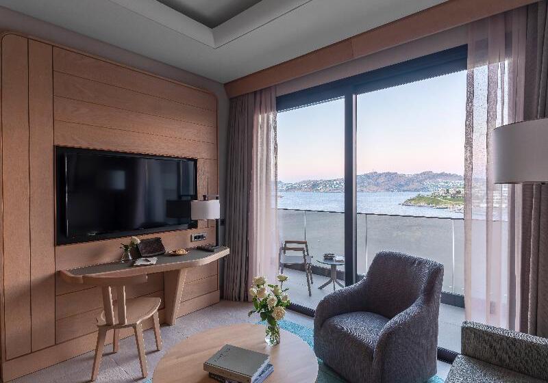 סוויטת אקזקיוטיב נוף לים, Mgallery The Bodrum Hotel Yalikavak
