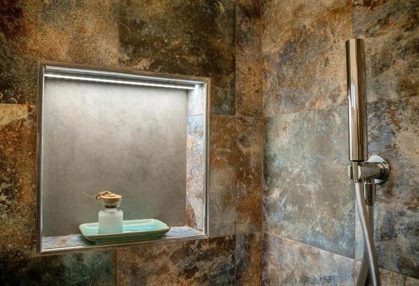 Pokój Standard, Amaranto