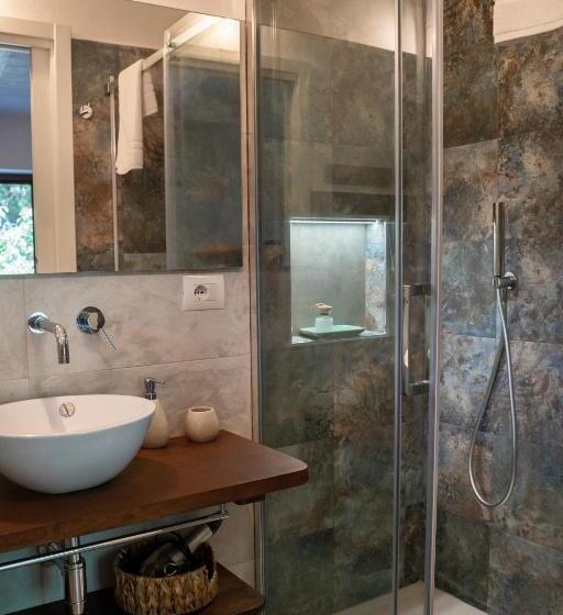 Pokój Standard, Amaranto