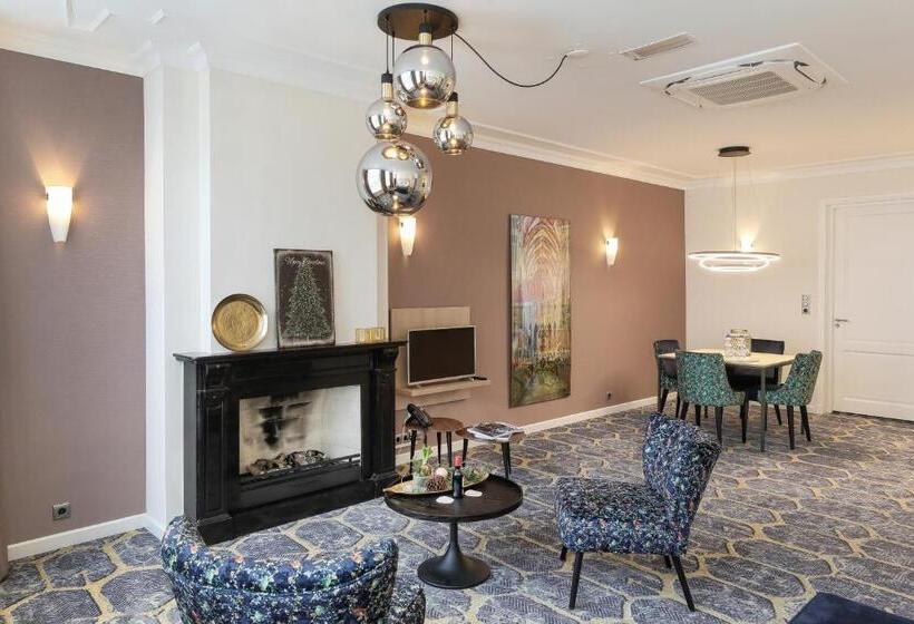 Полулюкс, Boutique Hotel Jeroen