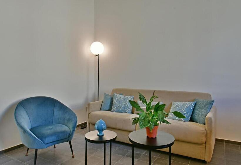 آپارتمان لوکس 1 خوابه, Creuza De Ma