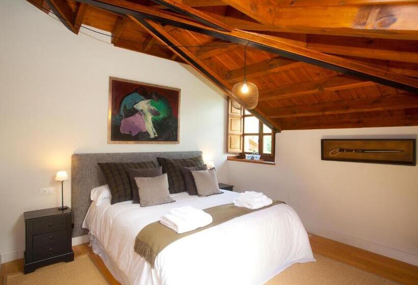 إستوديو ديلوكس, Casona De Indias