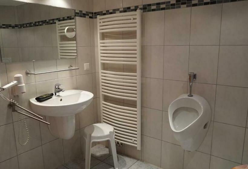 شقة غرفتين, Landhaus Greene