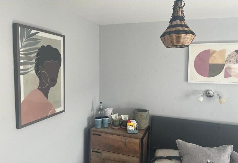 غرفة قياسية, Stein Inn