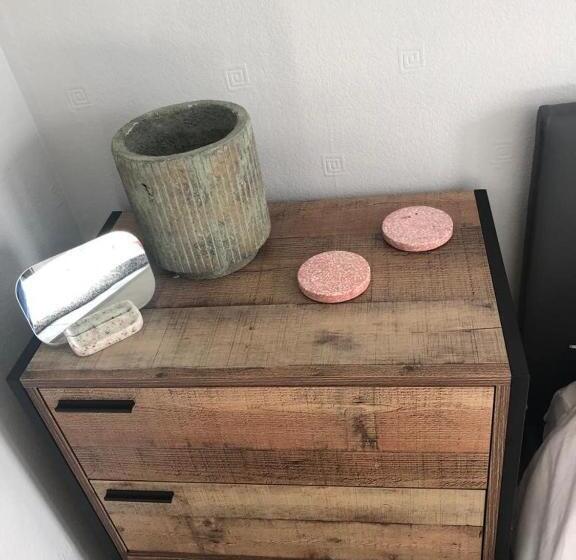 חדר סטנדרט, Stein Inn