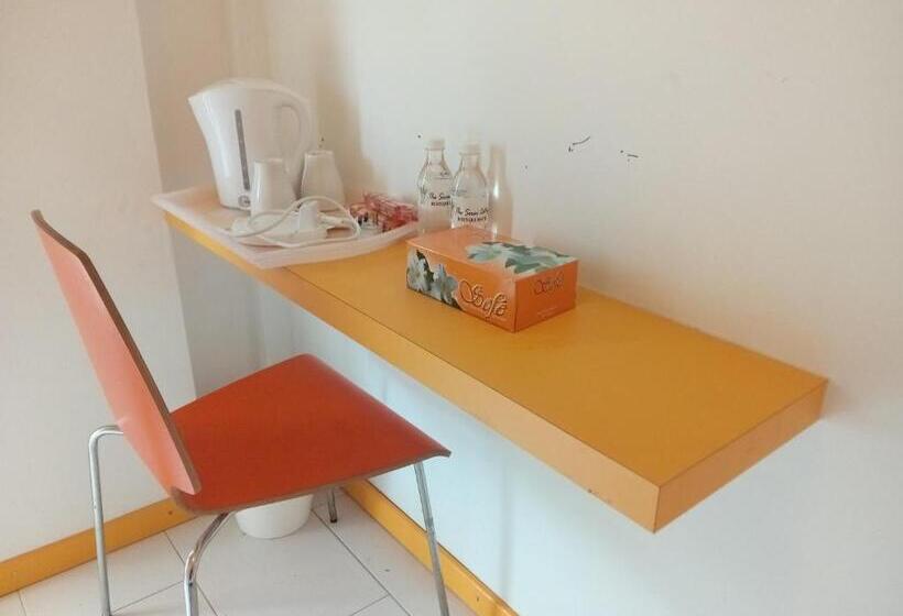Номер Deluxe, The Serai Cottage Transit