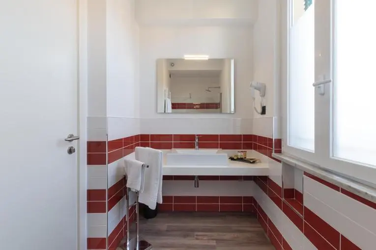 Standard Kolmen Hengen Huone, The Time Home &