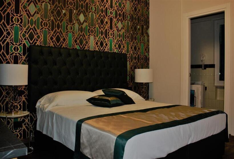 Номер Deluxe, The Time  Home &