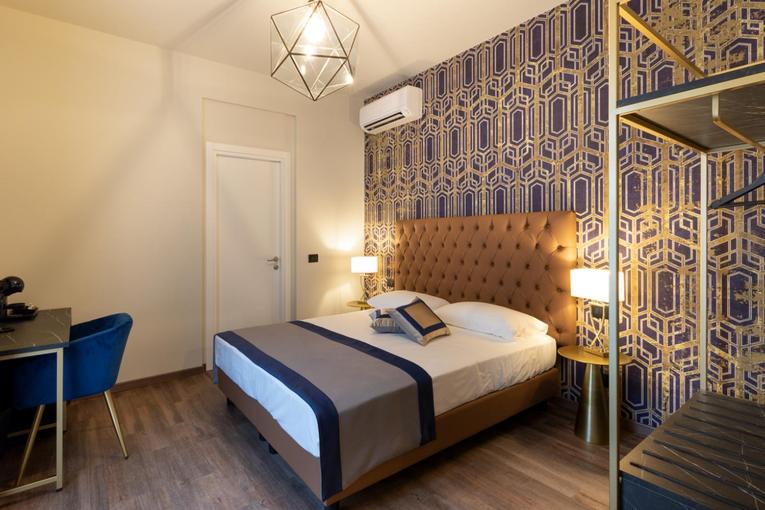 Номер Deluxe, The Time  Home &