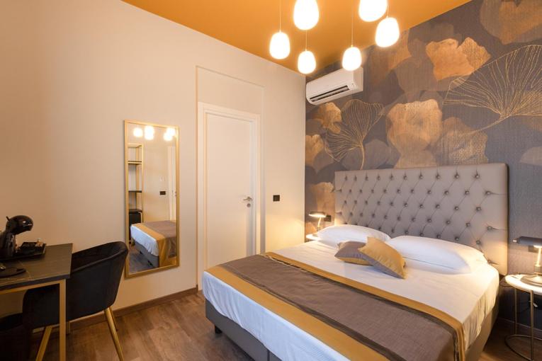 Номер Deluxe, The Time  Home &