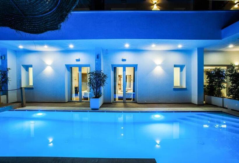 Номер Deluxe, Noha Lifestyle Hotel   Adults Only