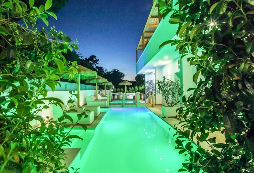 Номер Deluxe, Noha Lifestyle Hotel   Adults Only