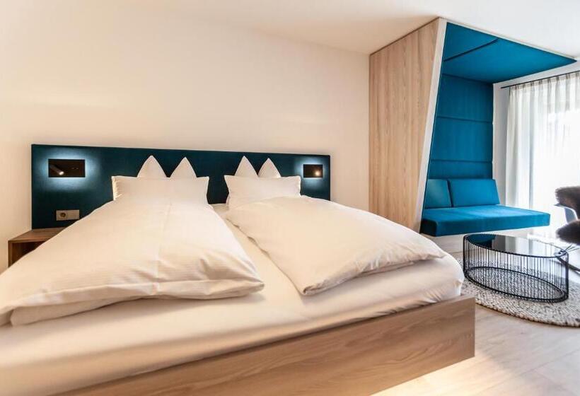 주니어 스위트, Bollenhuthotel Kirnbacher Hof