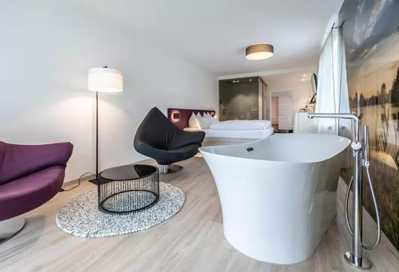 اتاق استاندارد با بالکن, Bollenhuthotel Kirnbacher Hof