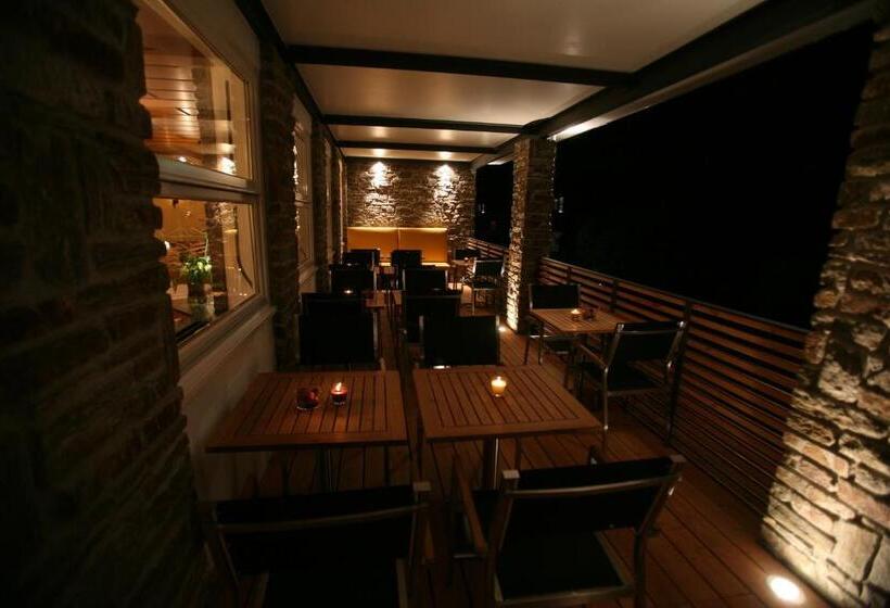 스탠다드 룸, Bollenhuthotel Kirnbacher Hof