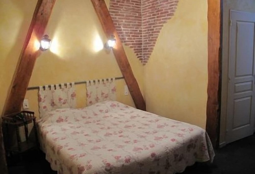 컴포트 룸, Acanthe Du Temple