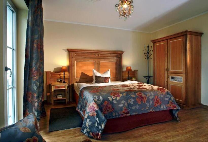 Quarto Comfort, Ampervilla