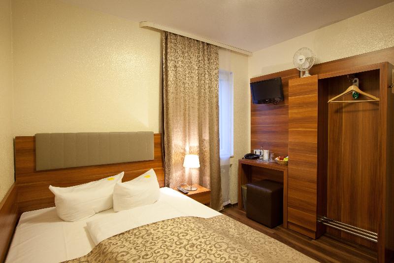 舒适型单人间, Frankfurt Messe