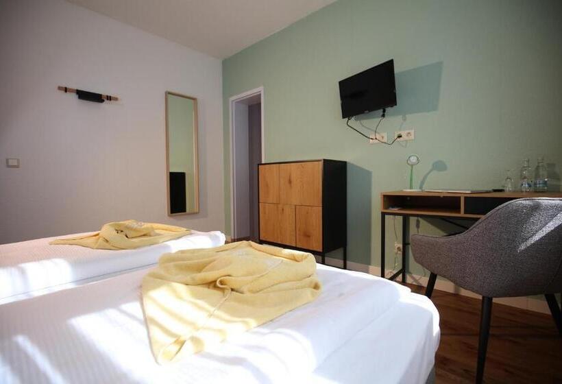 스탠다드 룸, Beck