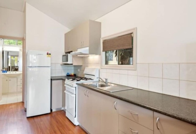 کلبه سوپریور, Discovery Parks  Lake Hume, Victoria