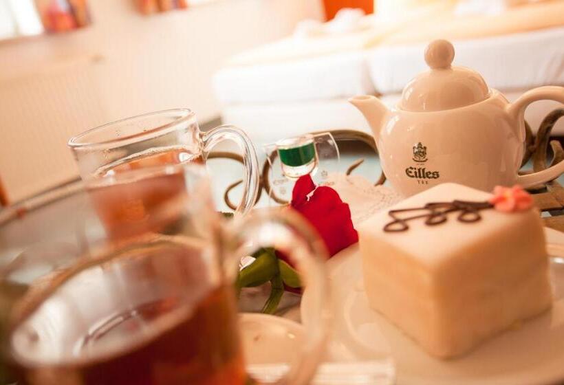 חדר סטנדרט, Domschatz