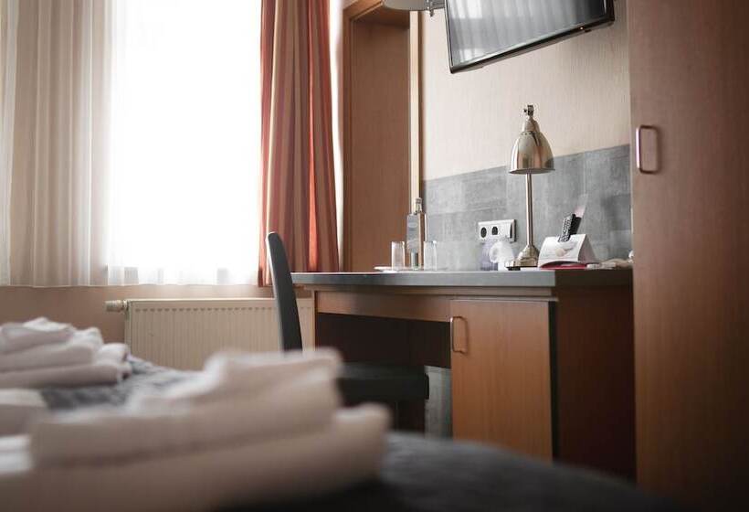 スタンダードルーム, Dresdner Hof