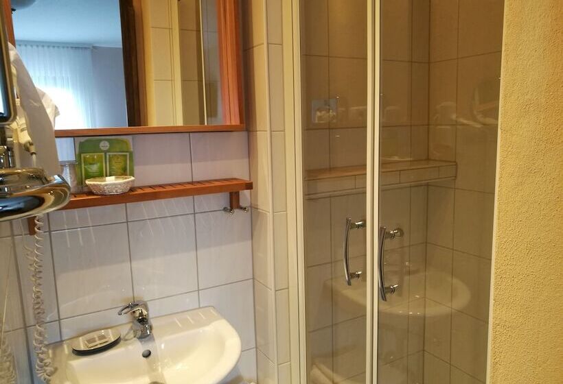 Номер Стандарт, Eifelstube