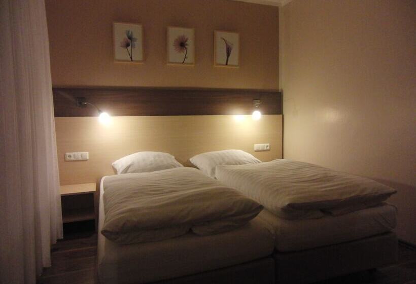 Номер Стандарт, Eifelstube