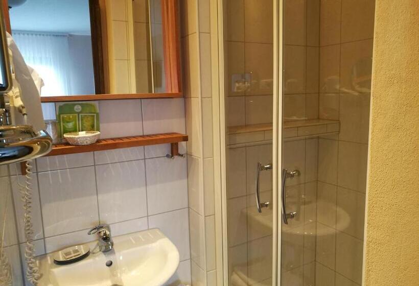 Номер Стандарт, Eifelstube