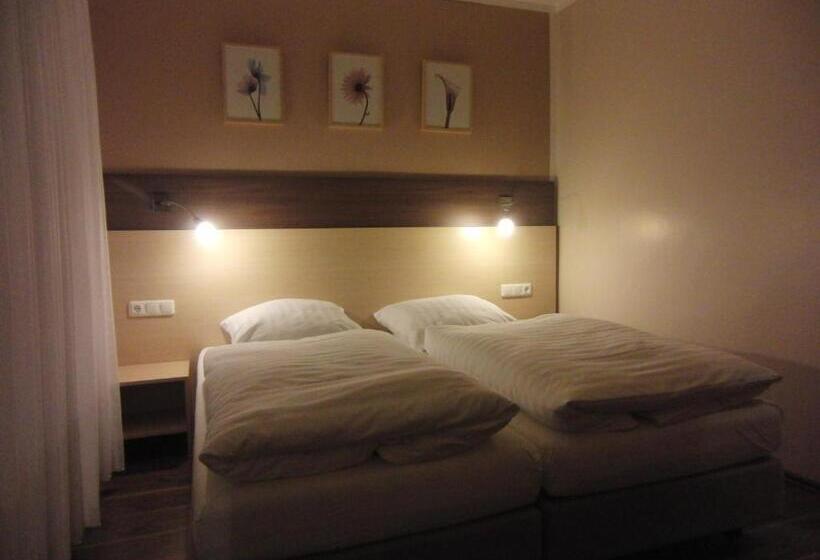 Номер Стандарт, Eifelstube