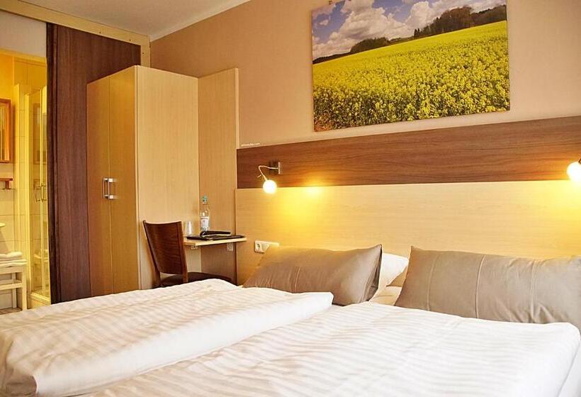 Номер Стандарт, Eifelstube