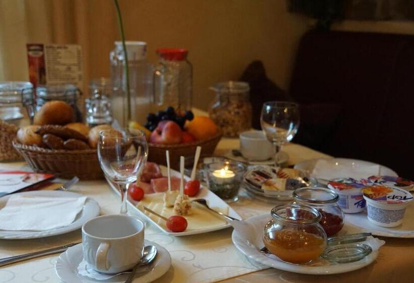 Номер Комфорт, Eifelstube