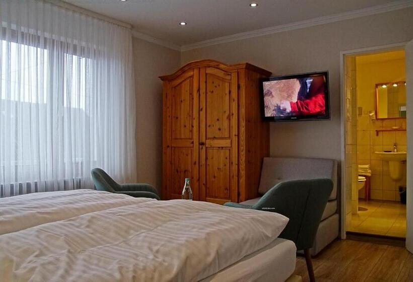 Номер Deluxe, Eifelstube