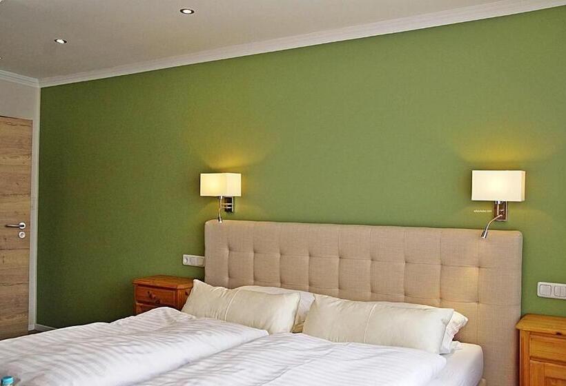 Номер Deluxe, Eifelstube