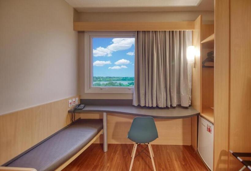 Номер Стандарт, Hus Hotel Dourados