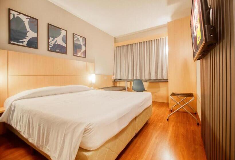 اتاق استاندارد, Hus Hotel Dourados