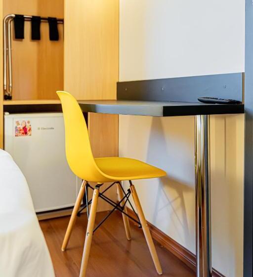 Номер Стандарт Трехместный, Hus Hotel Dourados