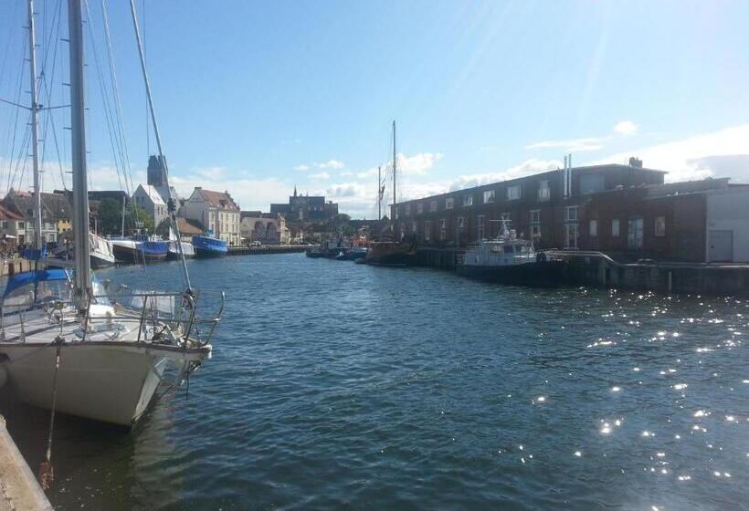 غرفة قياسية فردية, Pension Am Wassertor