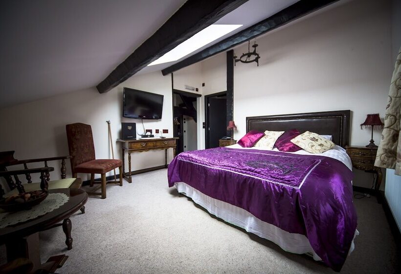 חדר אקזקיוטיב עם מיטת קווין, The Black Boy Inn