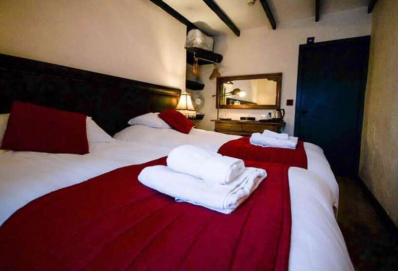 חדר סטנדרט עם מיטת קווין, The Black Boy Inn