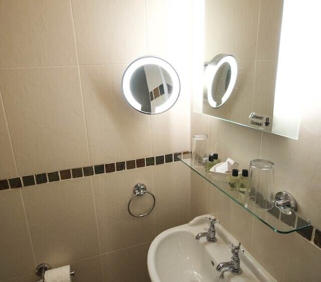 חדר בסיסי מיטה זוגית, The Black Boy Inn