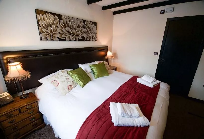 اتاق عادی با تخت دوبل, The Black Boy Inn