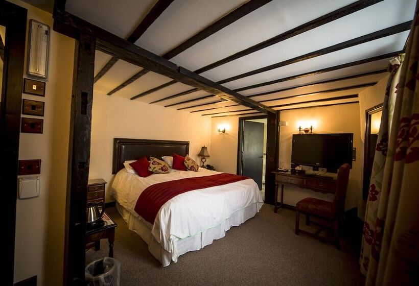 חדר אקזקיוטיב עם מיטת קווין, The Black Boy Inn