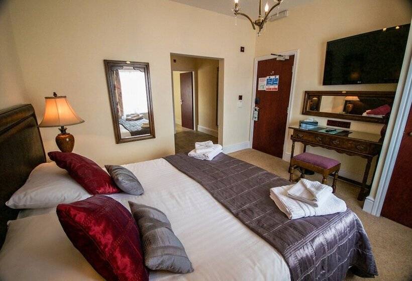 סוויטה עם מיטת קווין, The Black Boy Inn