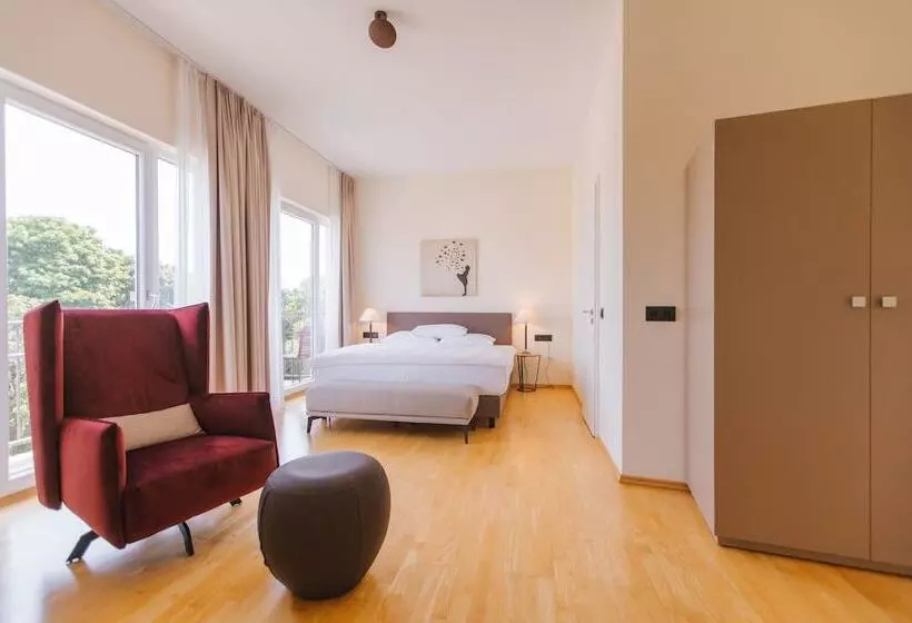 Superior-huone, Villa Medici